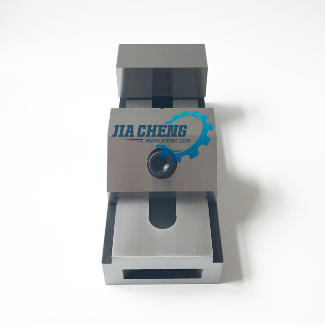 Тиски станка с точным зажимом QKG для фрезерного станка с ЧПУ